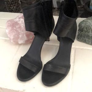 Black leather Vince Heels